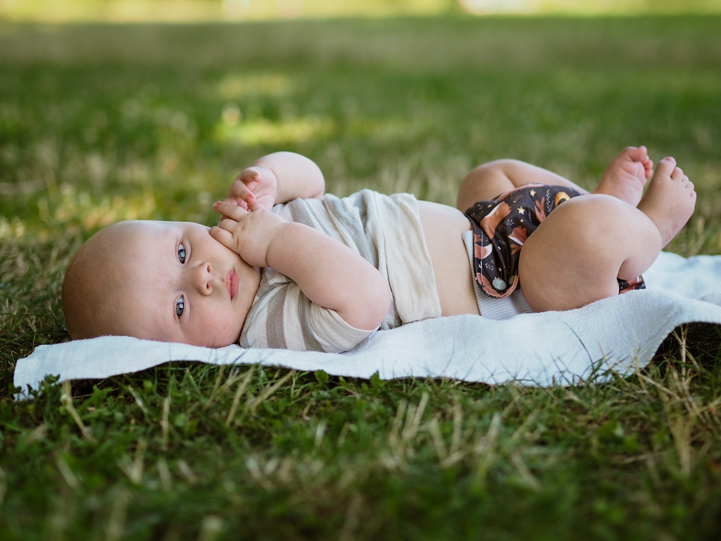 pudełko na chusteczki nawilżane pampers allegro