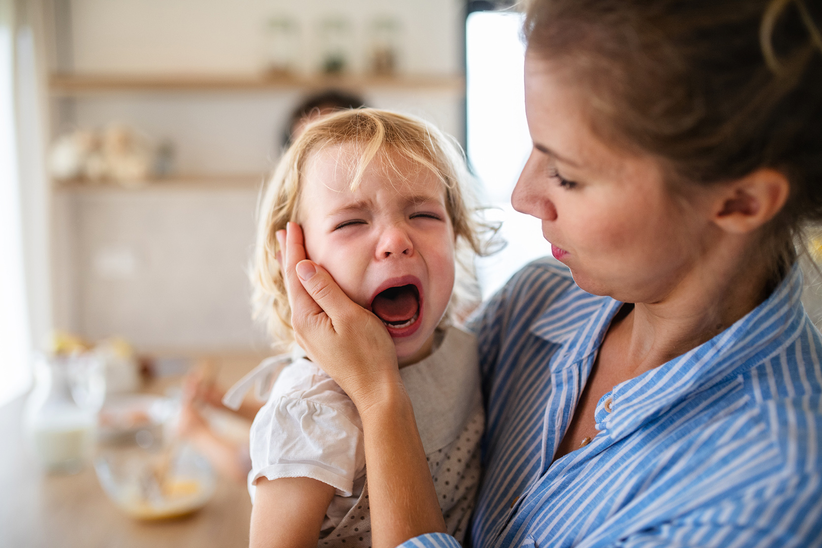 żółty pampers mokry