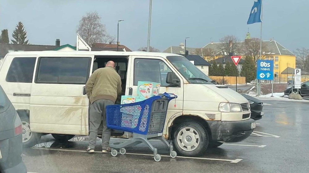 rossmann pieluchy dla dorosłych