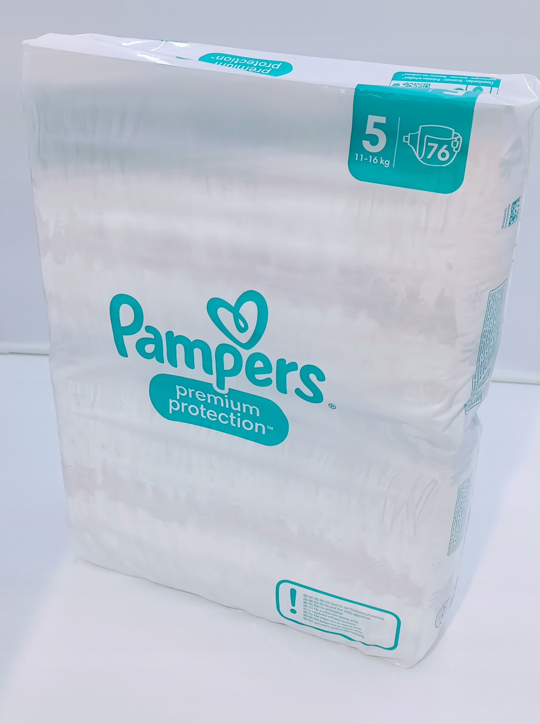 pieluchomajtki pampers 3 naklejka z tylu